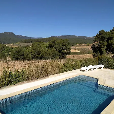 Farm stay Can Cruset Agroturisme Torrellas de Foix